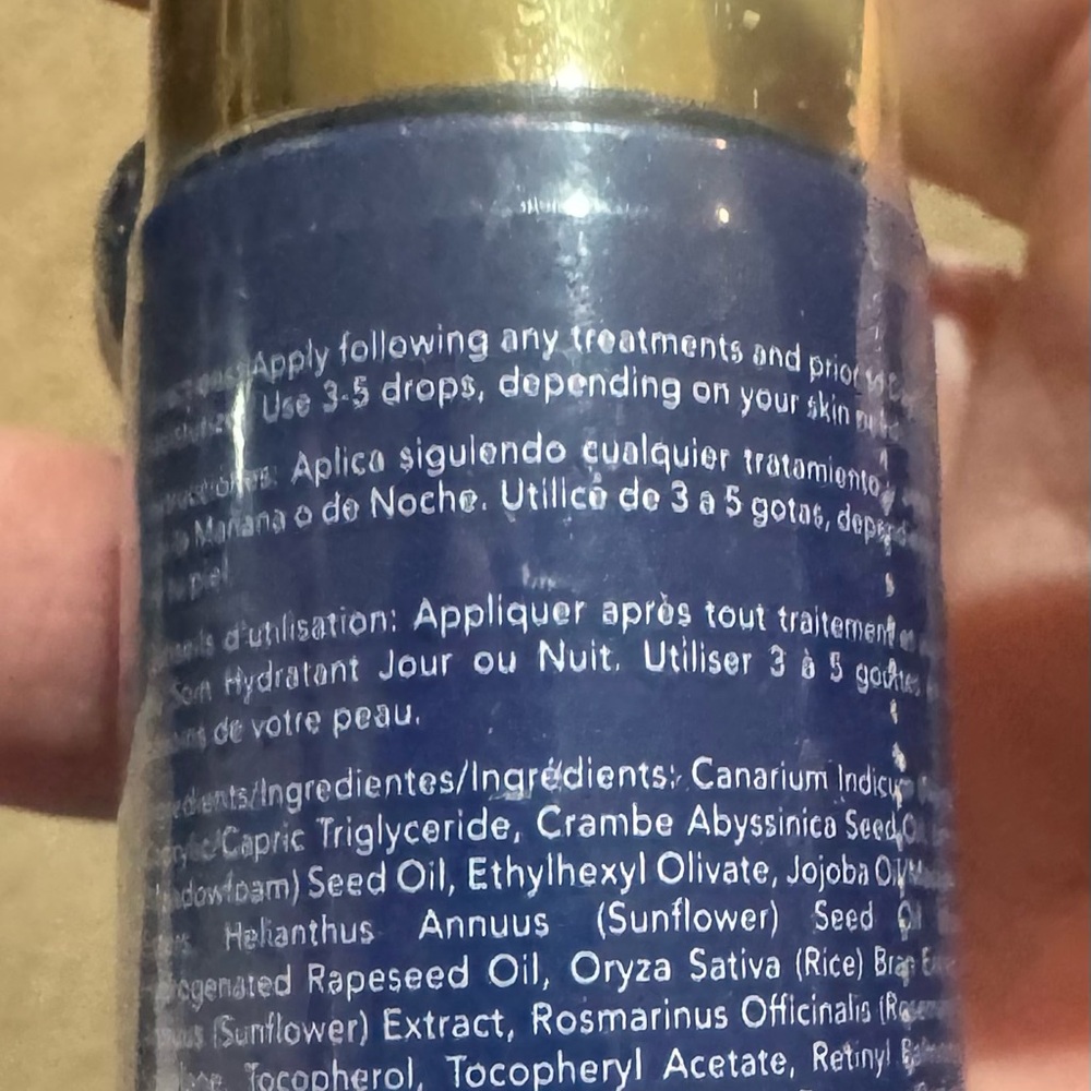 - SeneGence Blue Skincare Serum Nangai Oil brand new - Picture 2 of 2